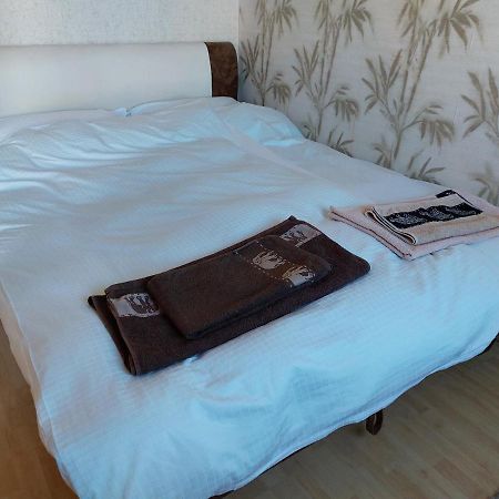 Апартаменти Flat At The Edge Of The Center + Parking Будапешт Екстер'єр фото